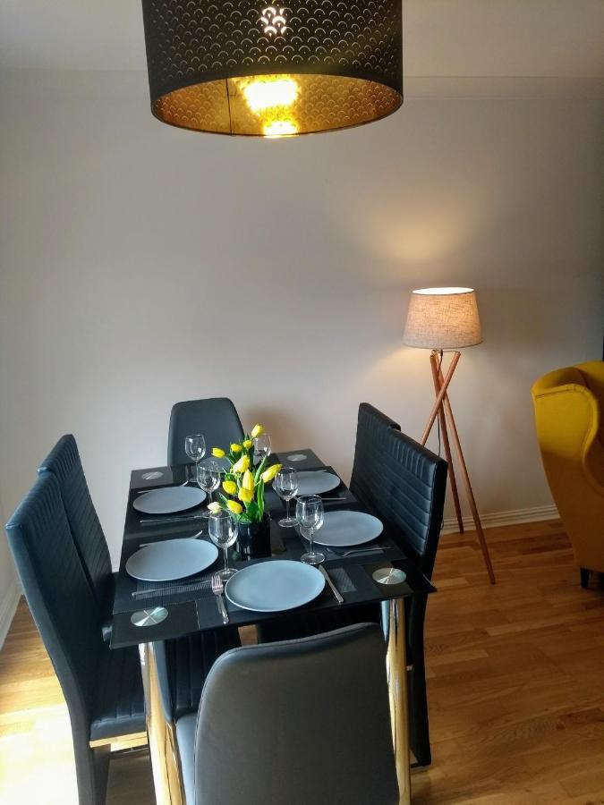 Rosies Apartment คลิฟเดน ภายนอก รูปภาพ